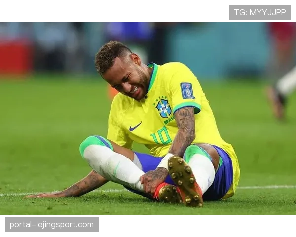 巴黎圣日耳曼官方：内马尔脚踝伤势恢复良好，已回归合练